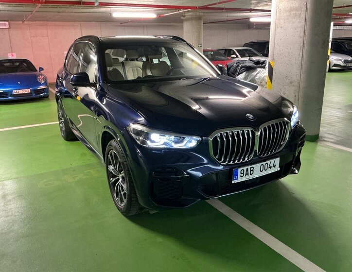 BMW X5 SUV 3,0 l 245 kw