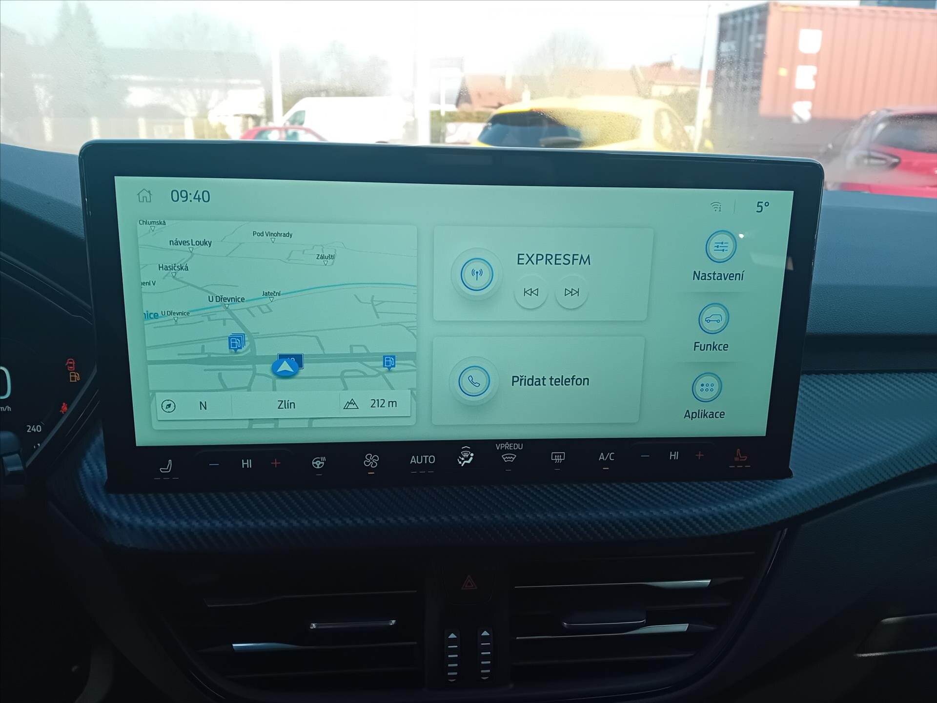 Ford Kuga SUV / Terénní 2,5 l 134 kw