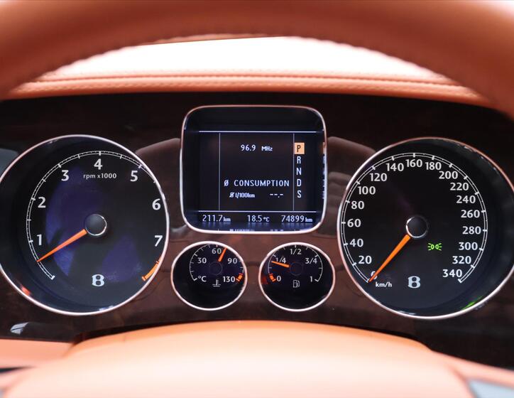 Bentley Continental GT 21