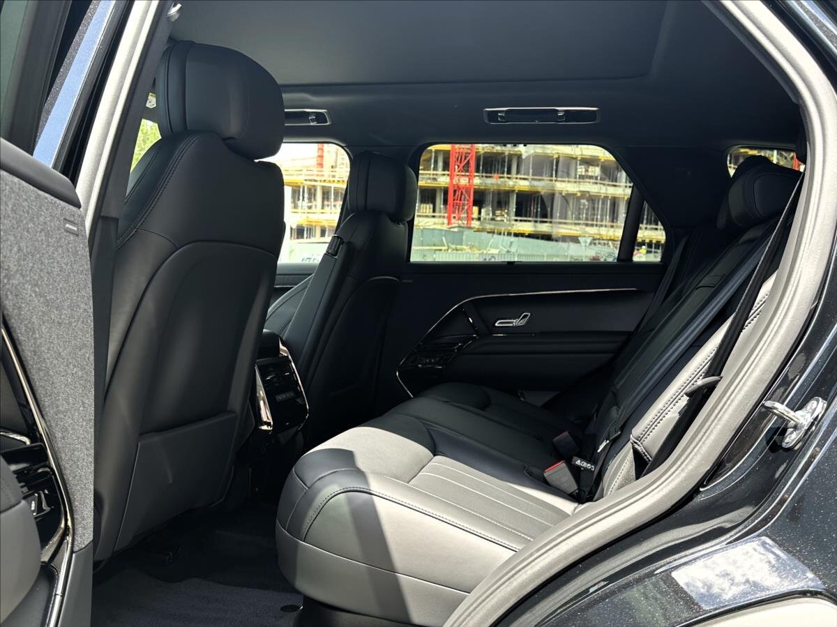 Land Rover Range Rover Sport SUV / Terénní 3,0 l 183 kw