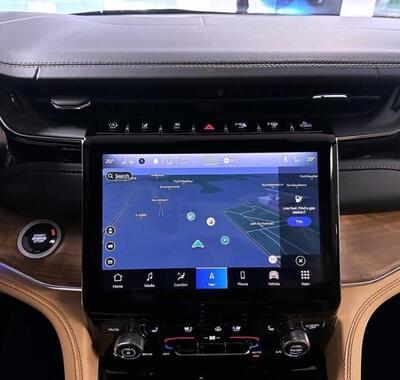 Jeep Grand Cherokee 12