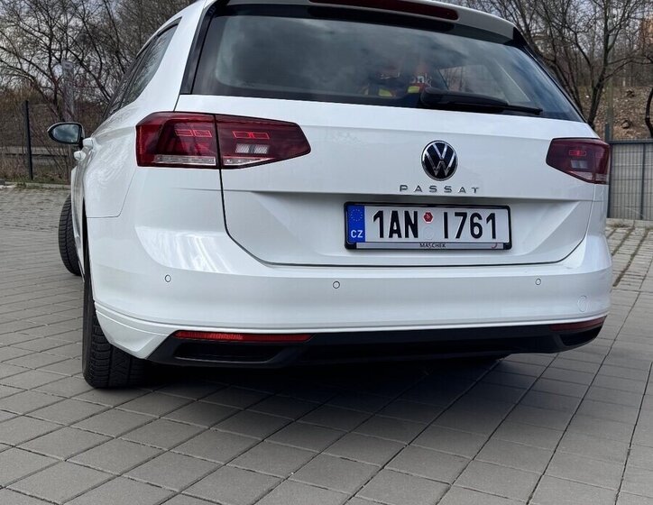 Volkswagen Passat Kombi 0,0 0