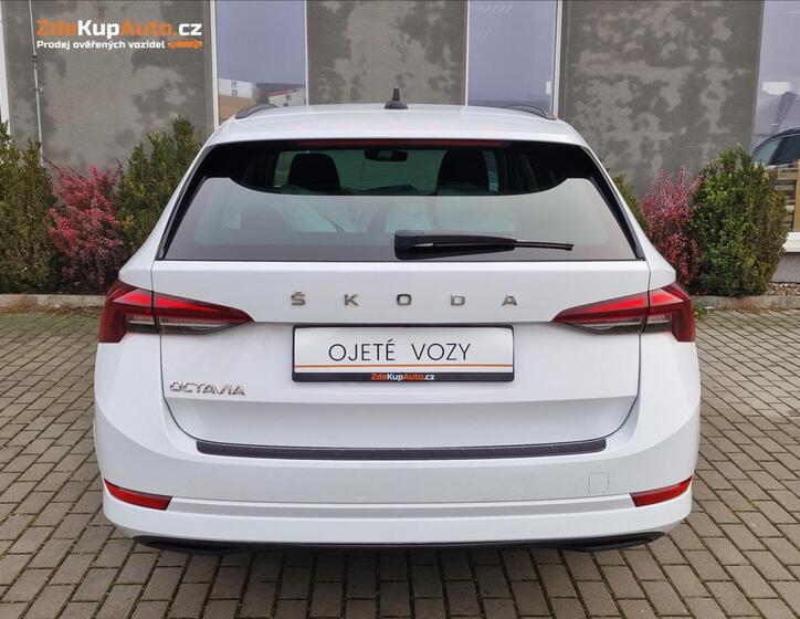 Škoda Octavia 9