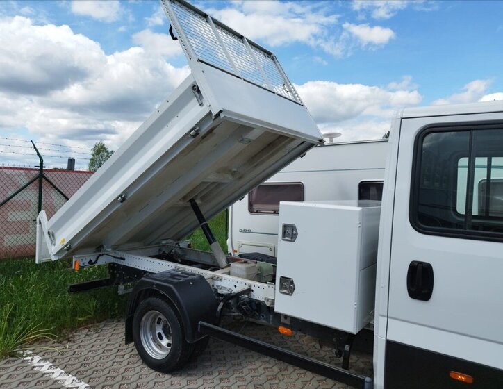 Iveco Daily Sklápěč 3,0 l 118 kw