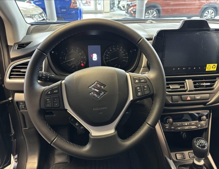 Suzuki S-Cross SUV 1,4 l 81 kw