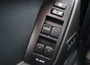 Toyota Land Cruiser 23