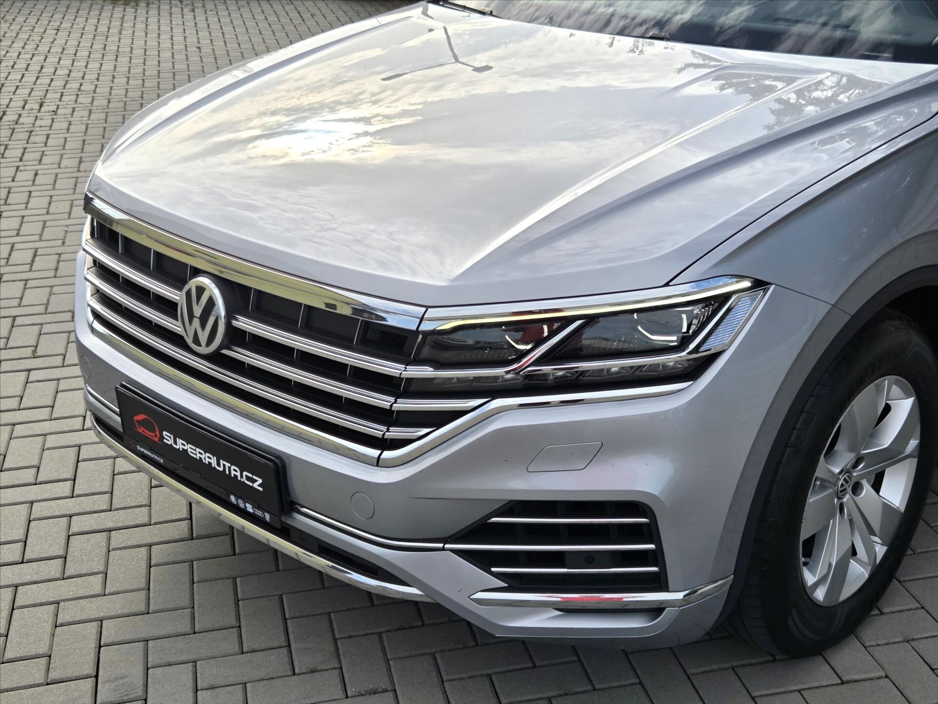 Volkswagen Touareg SUV / Terénní 3,0 l 210 kw