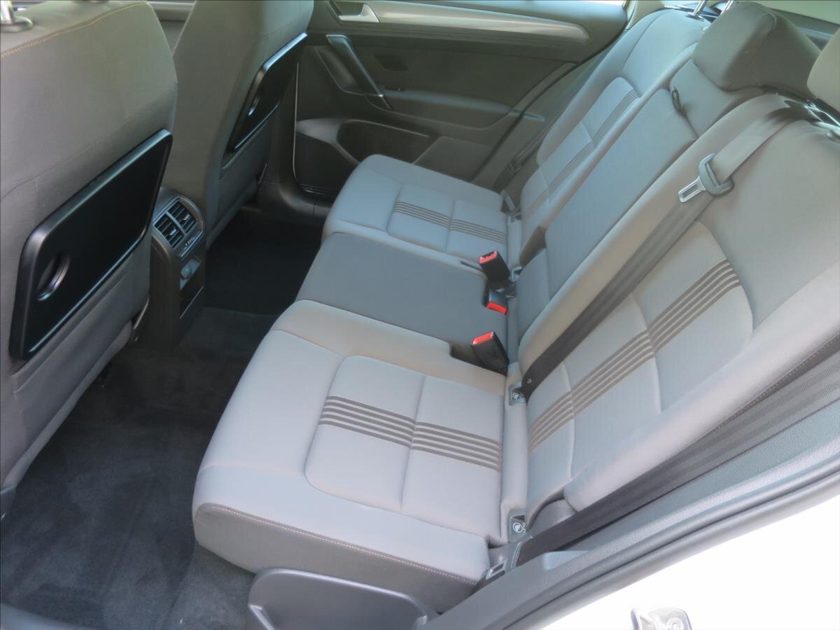 Volkswagen Golf Sportsvan Kombi 1,4 l 92 kw