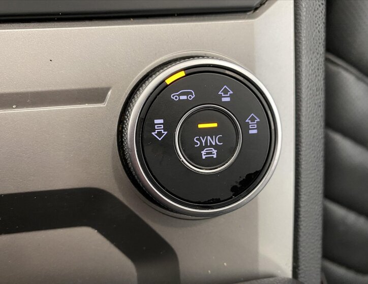 Volkswagen Touareg SUV 3,0 l 170 kw