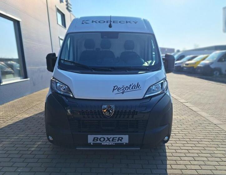 Peugeot Boxer 8