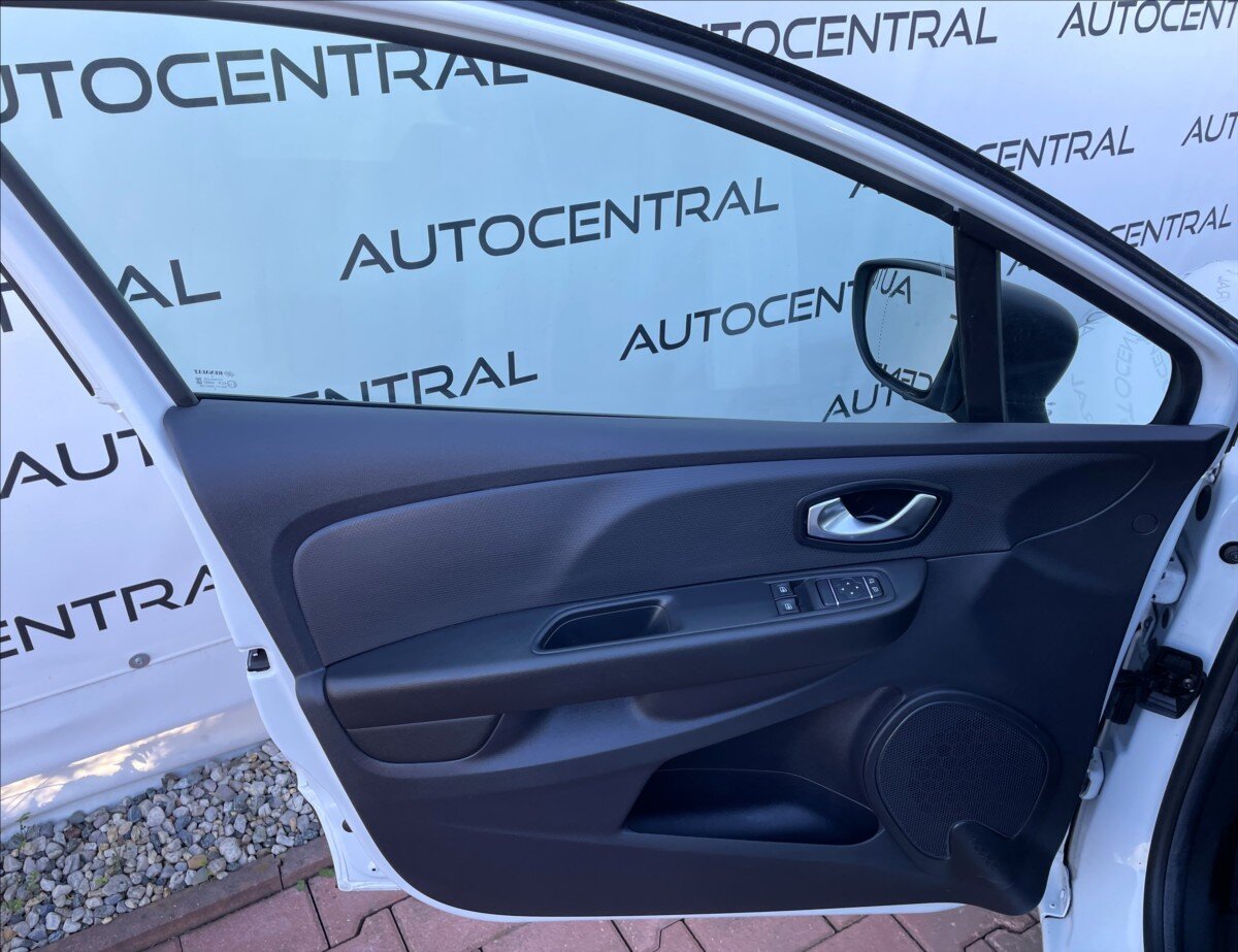 Renault Clio Kombi 1,1 l 54 kw