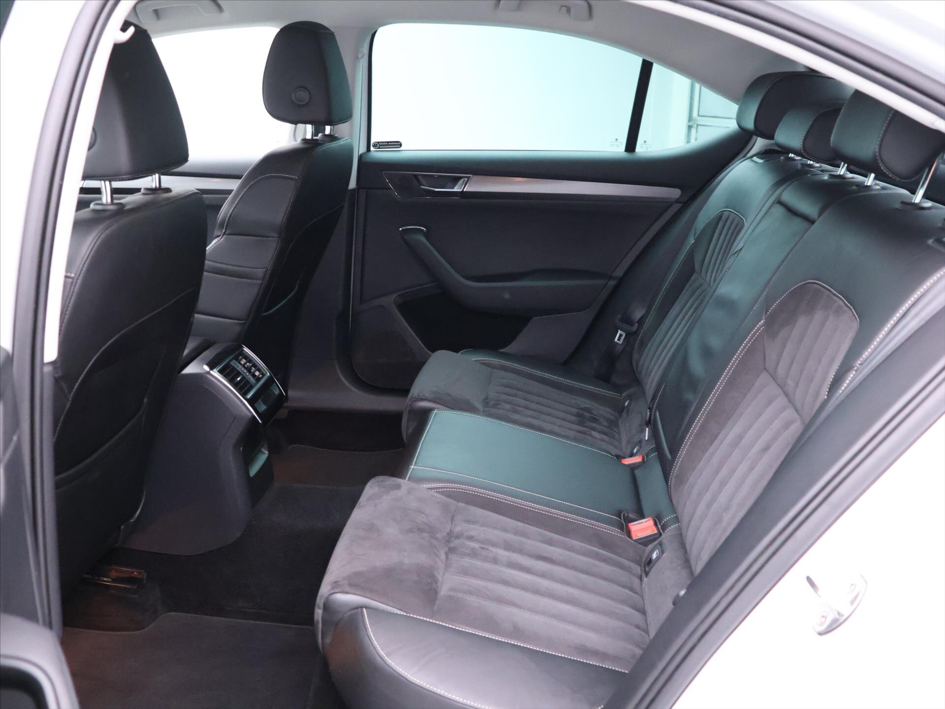 Škoda Superb Liftback 2,0 l 110 kw