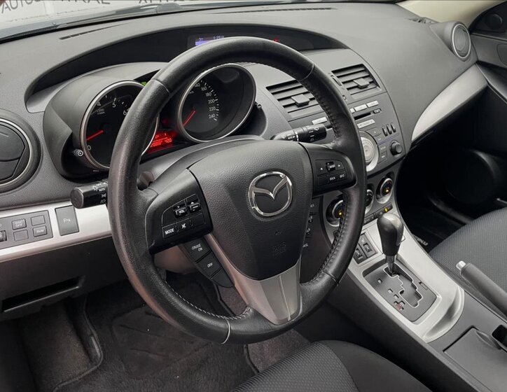 Mazda 3 Hatchback 2,0 l 110 kw