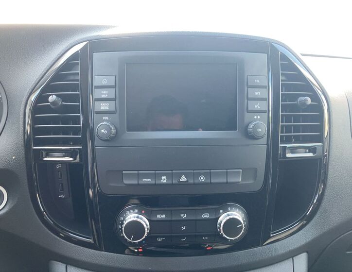 Mercedes-Benz Vito 19