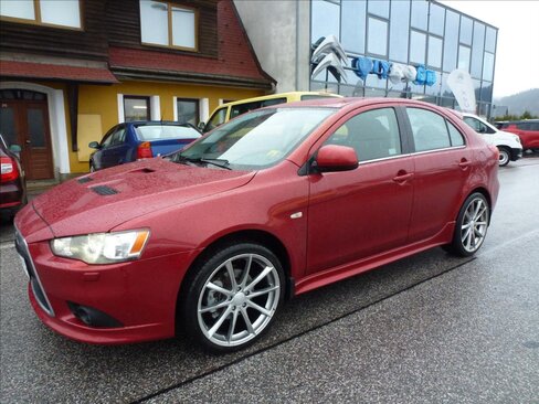 Mitsubishi Lancer Hatchback 2,0 l 217 kw