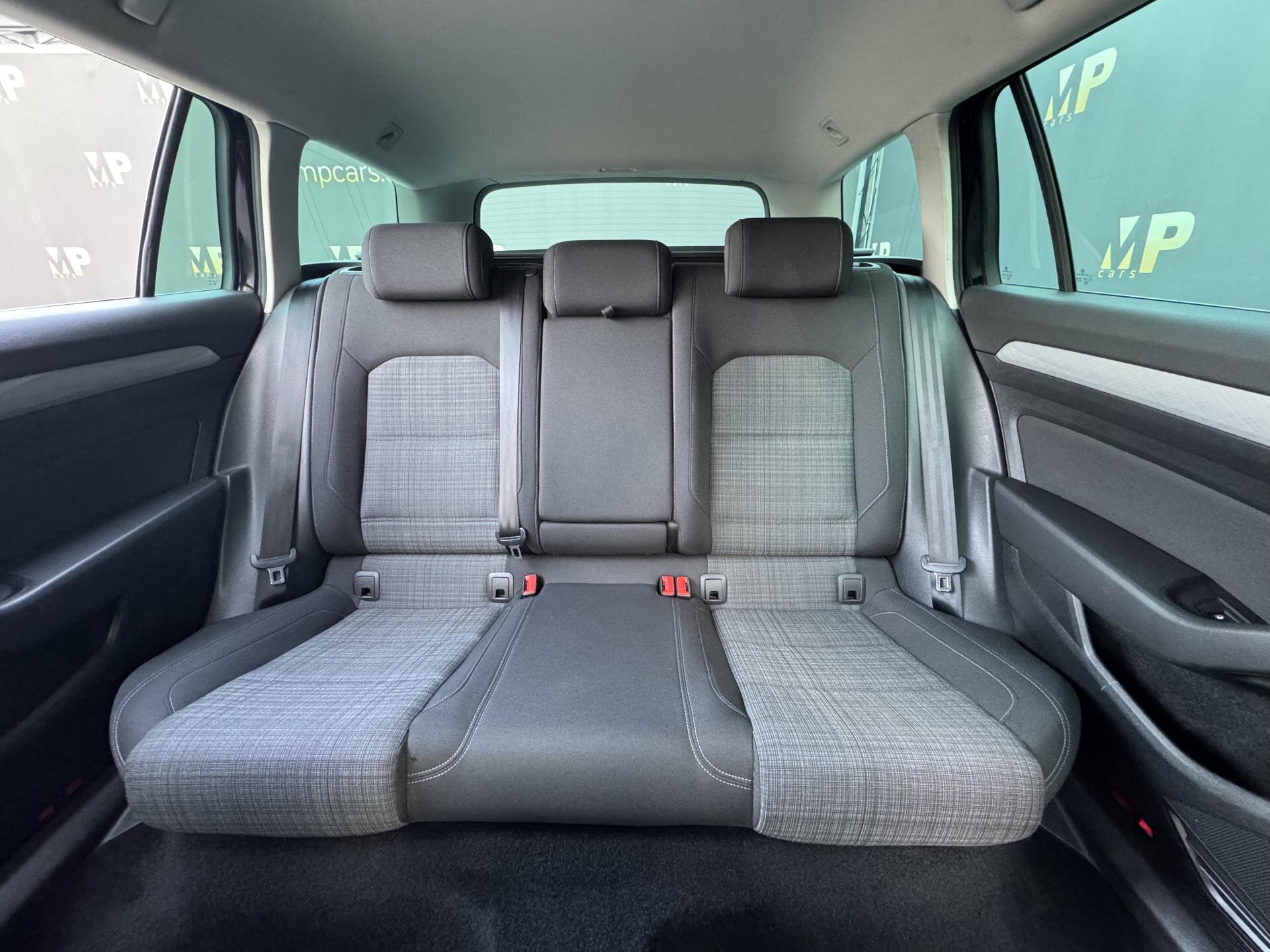 Volkswagen Passat Kombi 2,0 l 110 kw