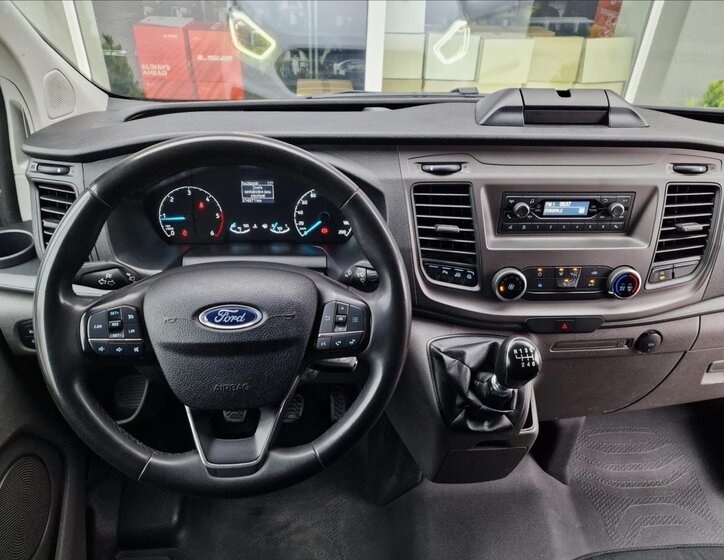 Ford Transit Custom Skříň 2,0 l 77 kw