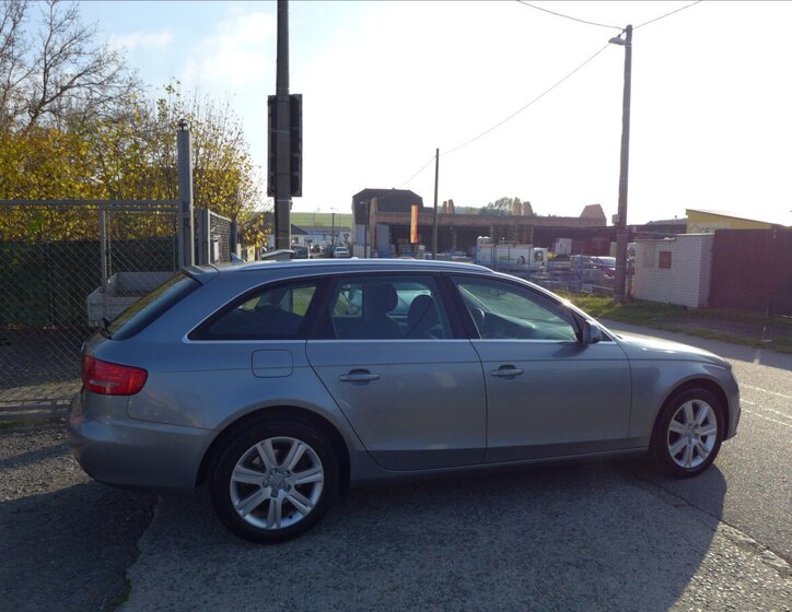 Audi A4 Kombi 2,0 l 105 kw