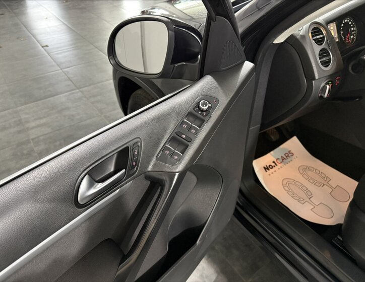 Volkswagen Tiguan SUV / Terénní 1,4 l 118 kw