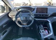 Peugeot 3008 9