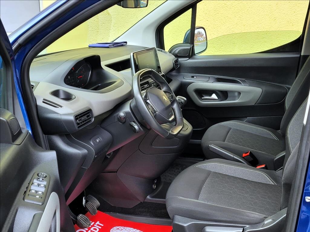 Peugeot Rifter MPV 1,5 l 96 kw