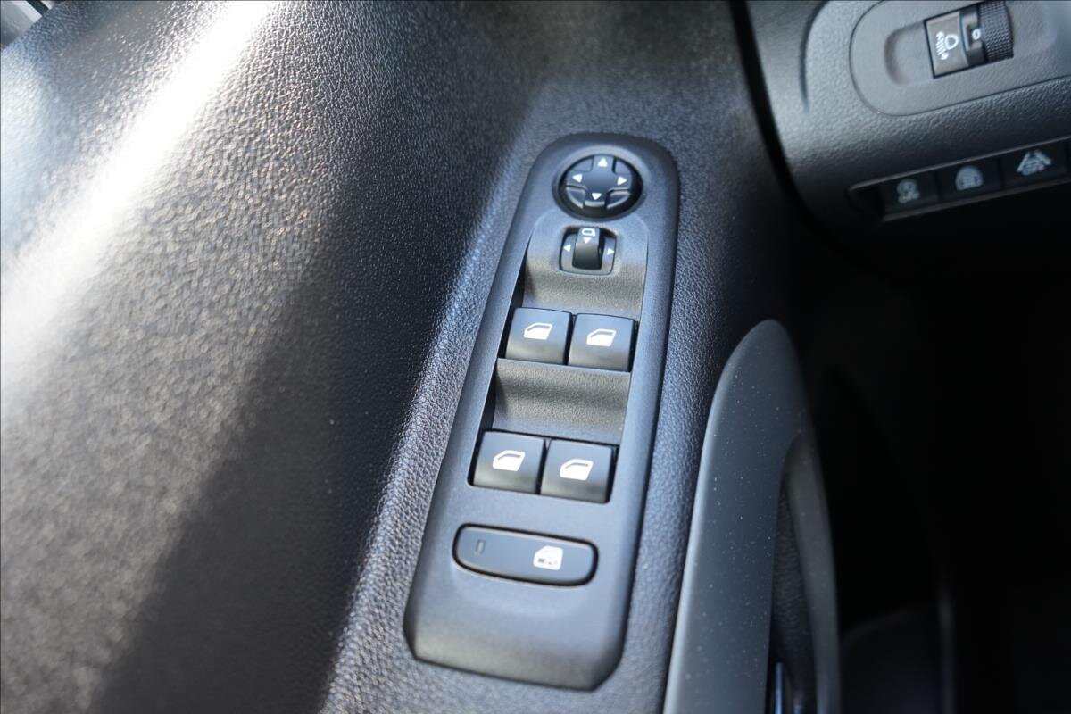 Citroën Berlingo MPV 1,5 l 96 kw