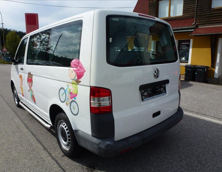 Volkswagen Transporter 12