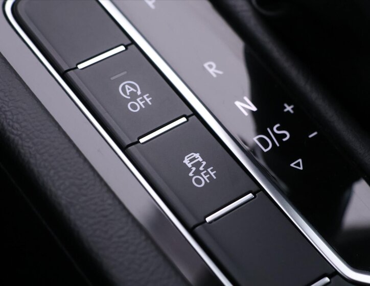 Volkswagen Passat Kombi 2,0 l 140 kw