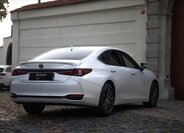 Lexus ES 300h 2