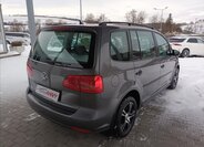 Volkswagen Touran MPV 1,2 l 77 kw