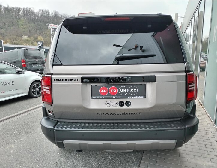Toyota Land Cruiser Ostatní 0,0 151 kw