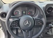 Mercedes-Benz Sprinter 10