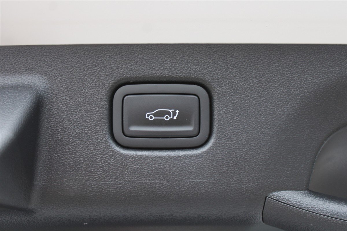 Hyundai Kona SUV / Terénní 1,6 l 145 kw