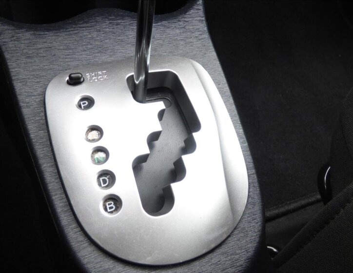 Toyota Yaris Hatchback 1,5 l 55 kw