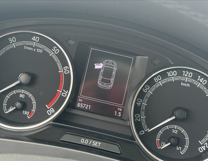 Škoda Rapid Hatchback 999,0 81 kw