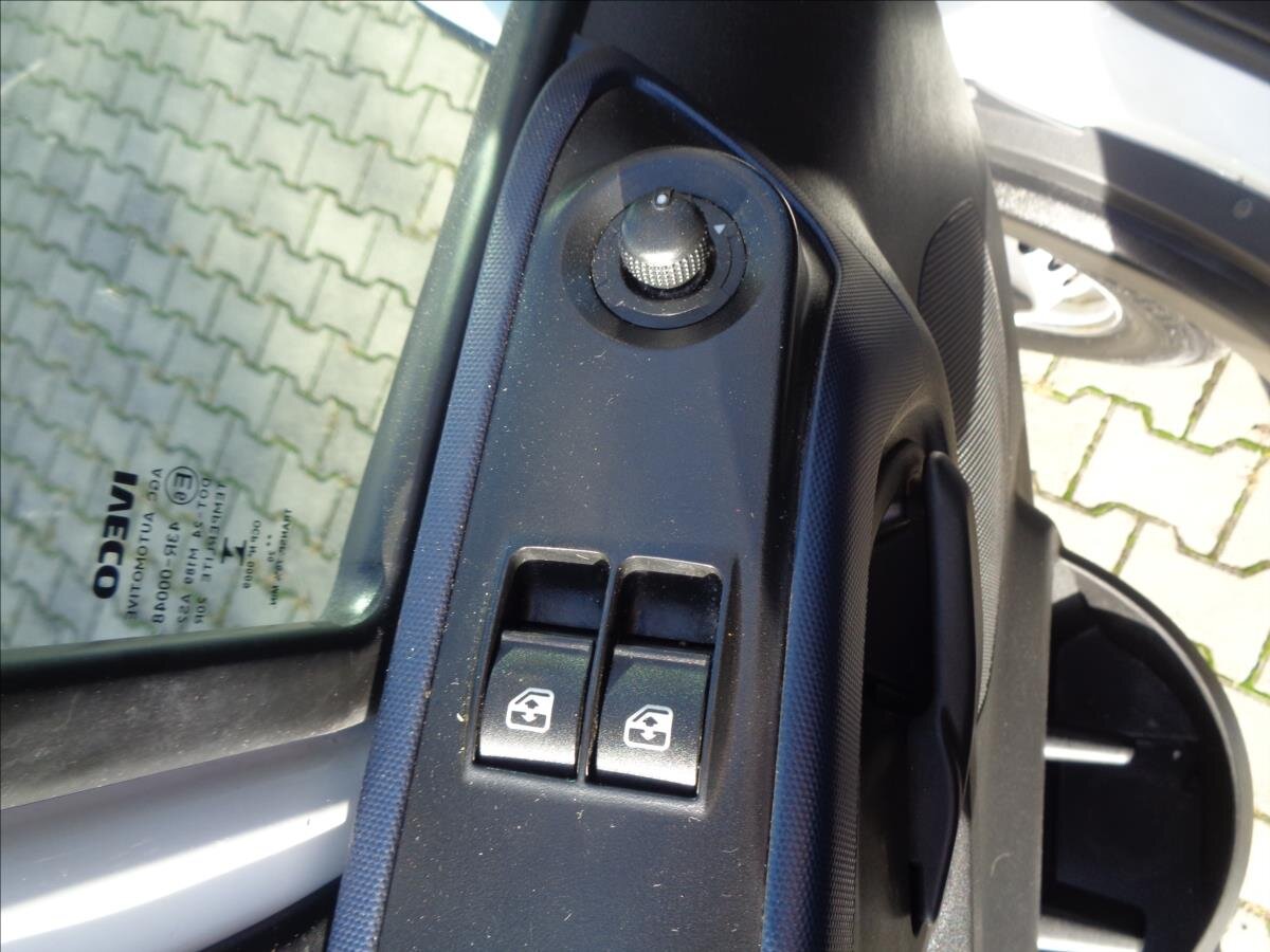 Iveco Daily Ostatní 2,3 l 100 kw