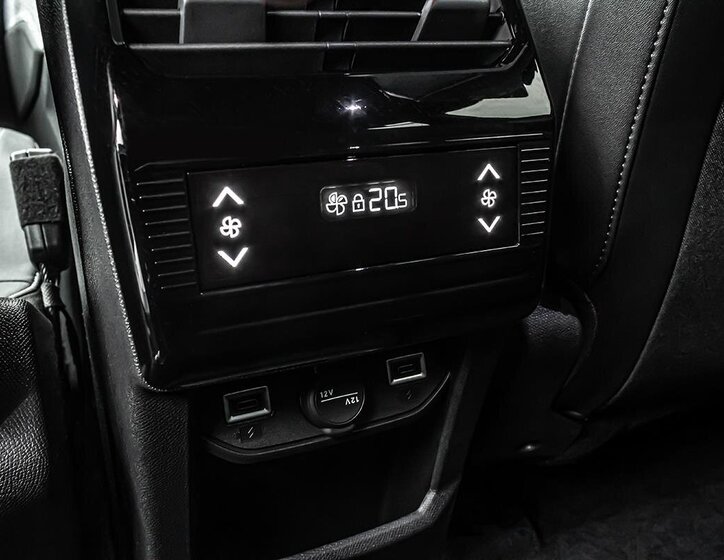 Peugeot 5008 SUV / Terénní 1,2 l 107 kw