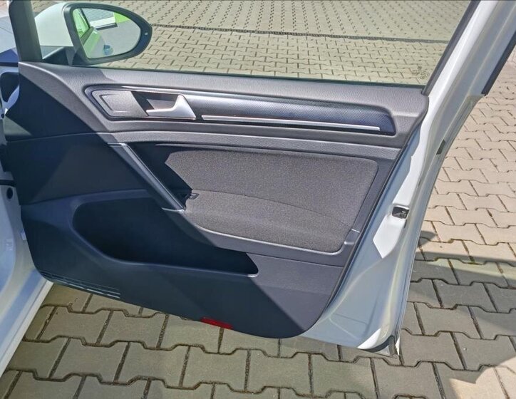 Volkswagen Golf Hatchback 2,0 l 110 kw