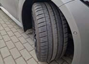 BMW M3 Sedan / Limuzína 3,0 l 390 kw