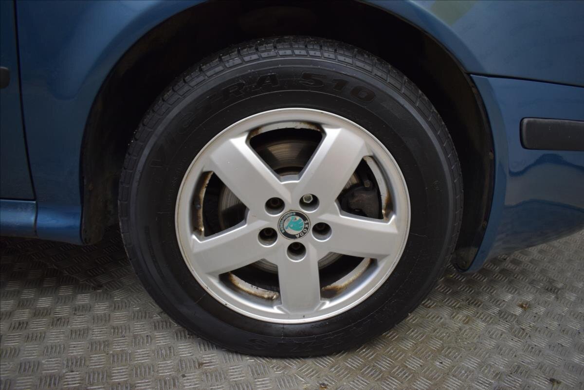 Škoda Octavia Liftback 1,9 l 66 kw