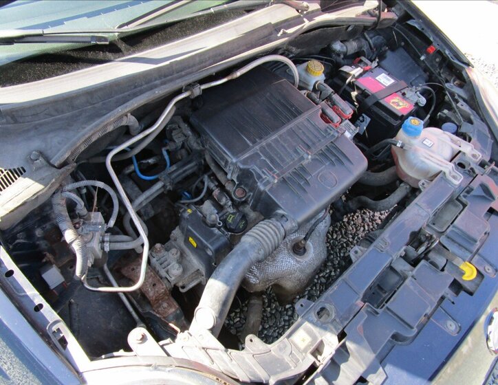 Fiat Punto Hatchback 1,4 l 57 kw