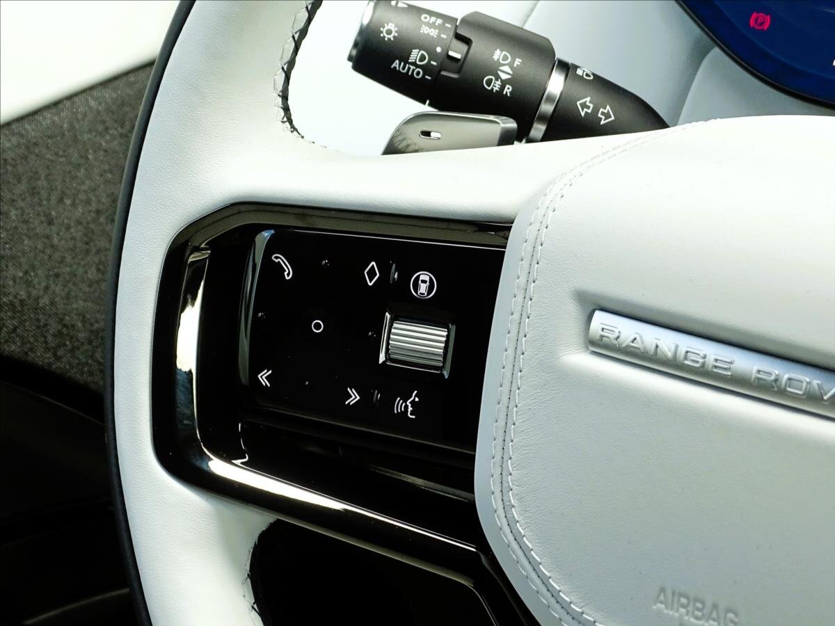 Land Rover Range Rover Sport SUV / Terénní 3,0 l 221 kw