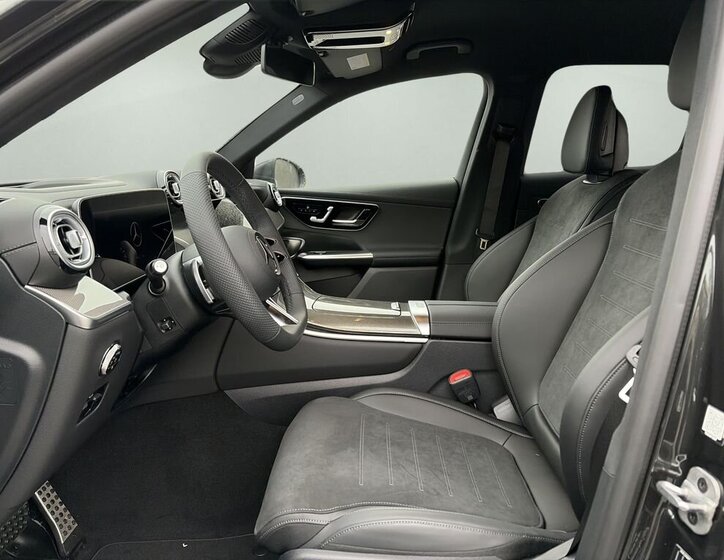 Mercedes-Benz GLC SUV 2,0 l 145 kw