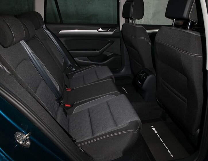 Volkswagen Passat 11