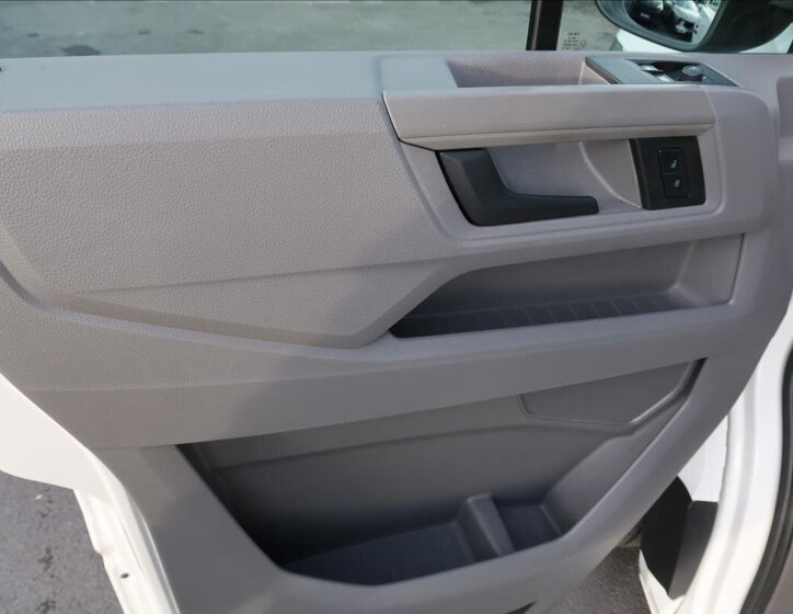 Volkswagen Crafter 16