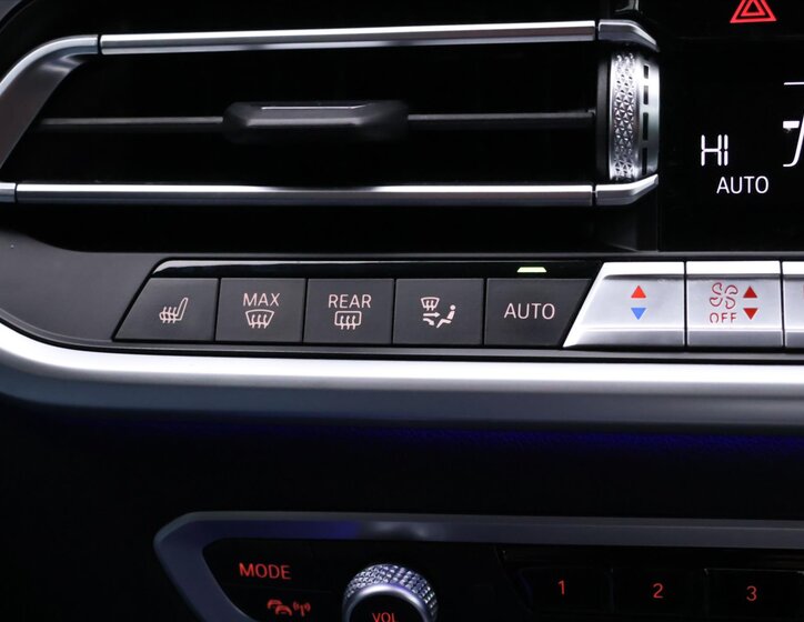 BMW X5 SUV / Terénní 3,0 l 210 kw