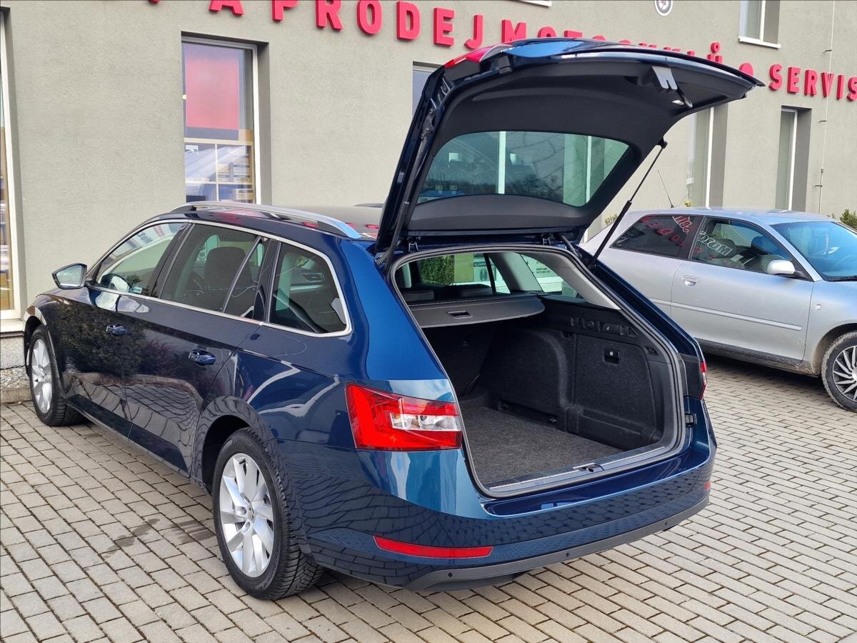 Škoda Superb Kombi 2,0 l 147 kw