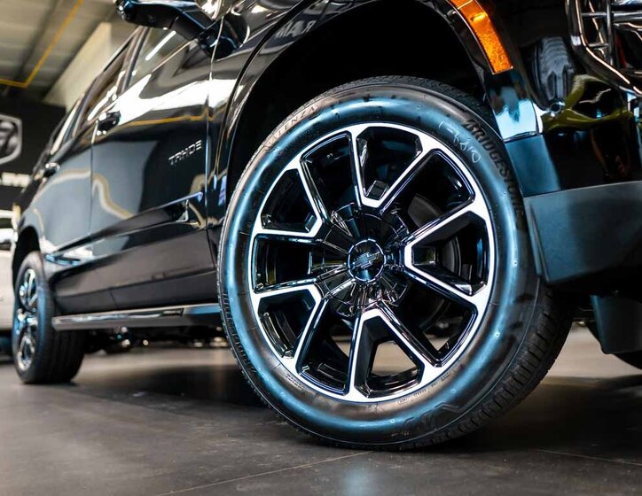 Chevrolet Tahoe SUV 6,2 l 313 kw