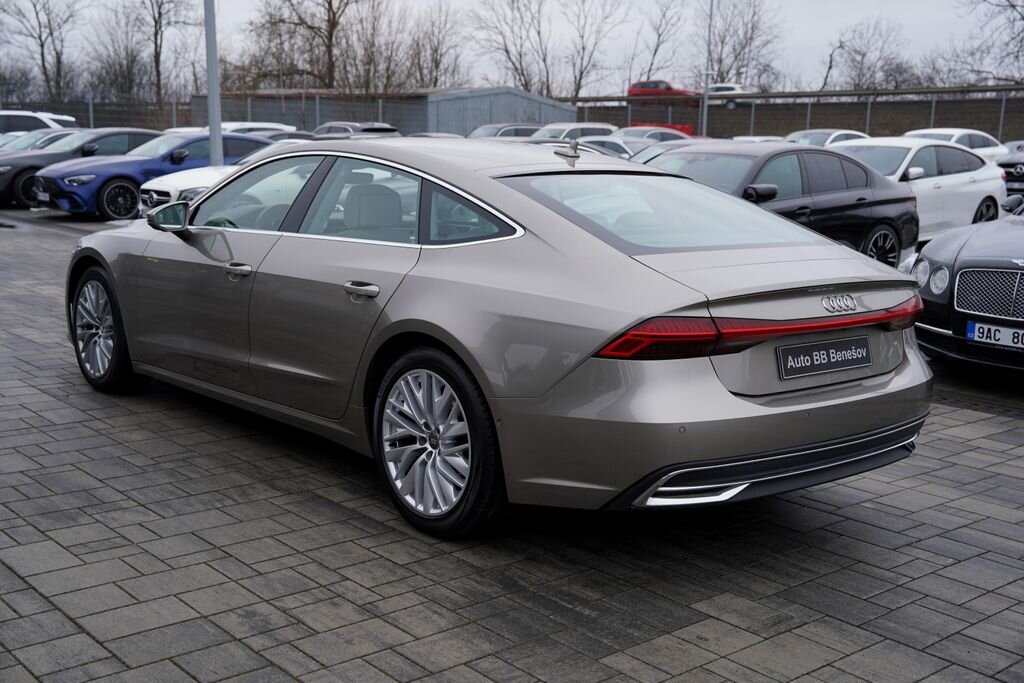 Audi A7 Sedan 3,0 l 210 kw