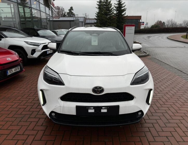 Toyota Yaris Cross 3